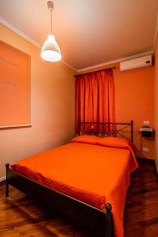 Il Bacio E La Nocciola Bed & Breakfast Labico Exterior photo